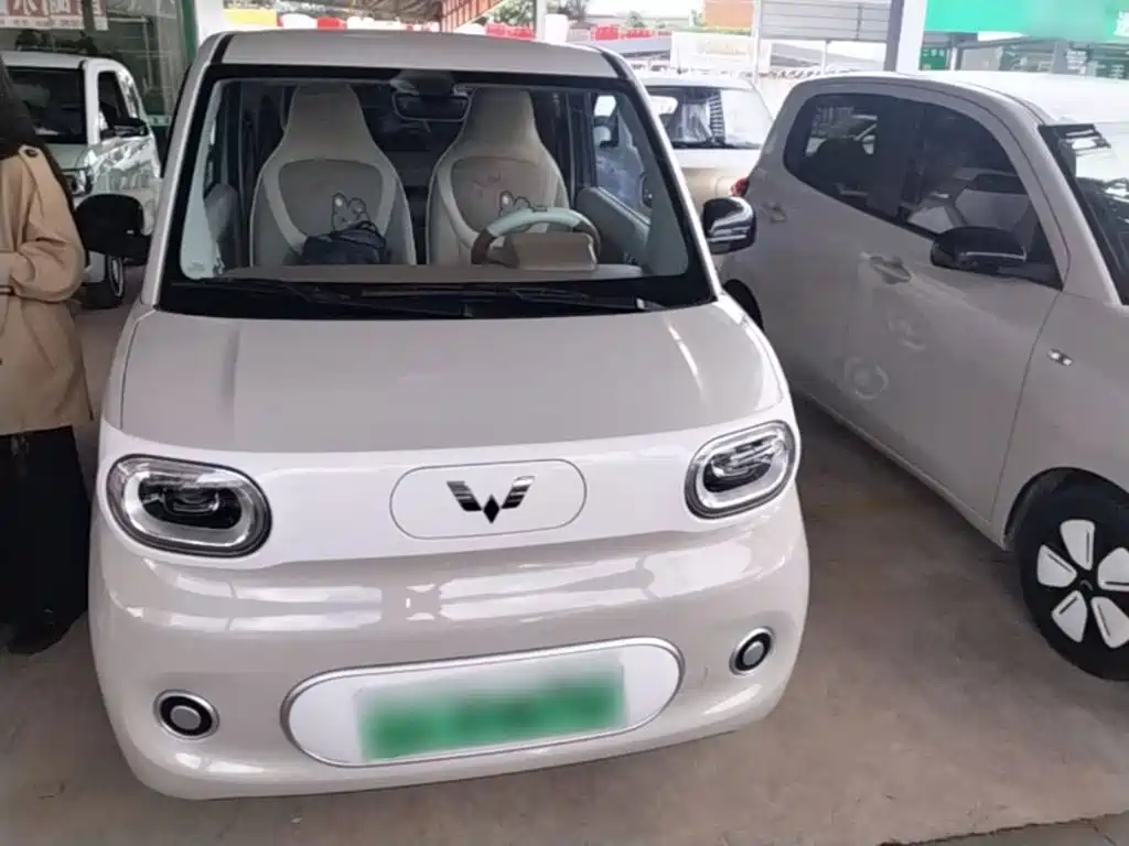 Wuling Hongguang MINIEV 2025