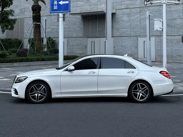 Mercedes-Benz S-Class 2018