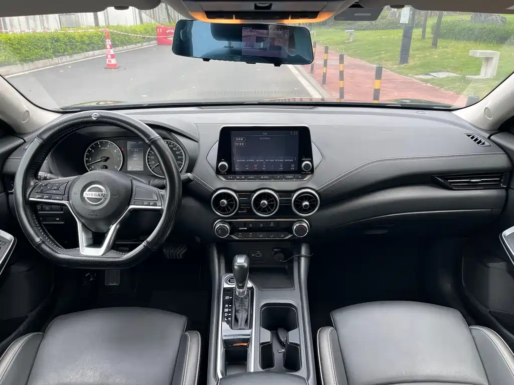 Nissan Sylphy 2020 — фото 18