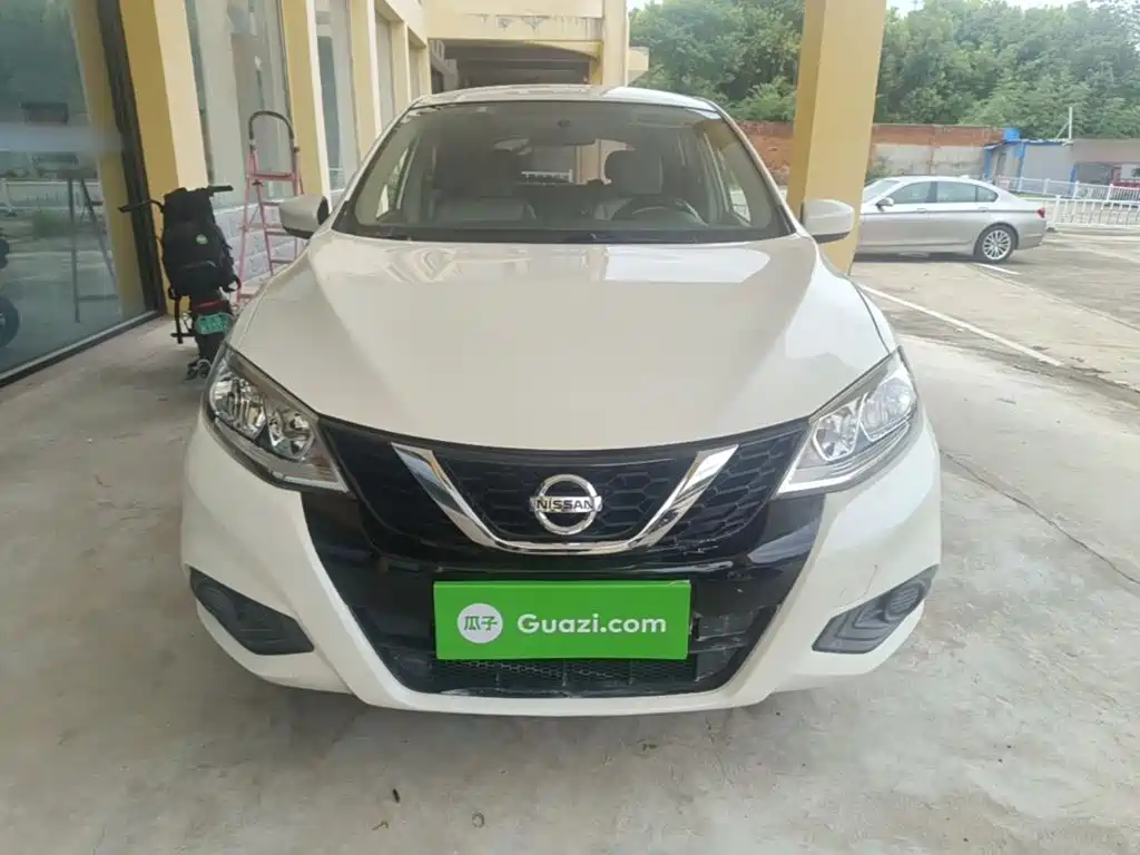Nissan Tiida 2016