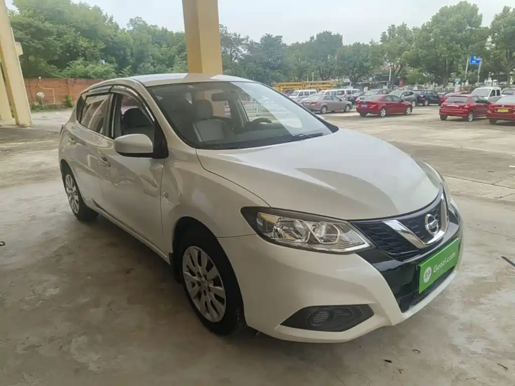 Nissan Tiida 2016