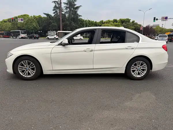 BMW 3 Series 2015