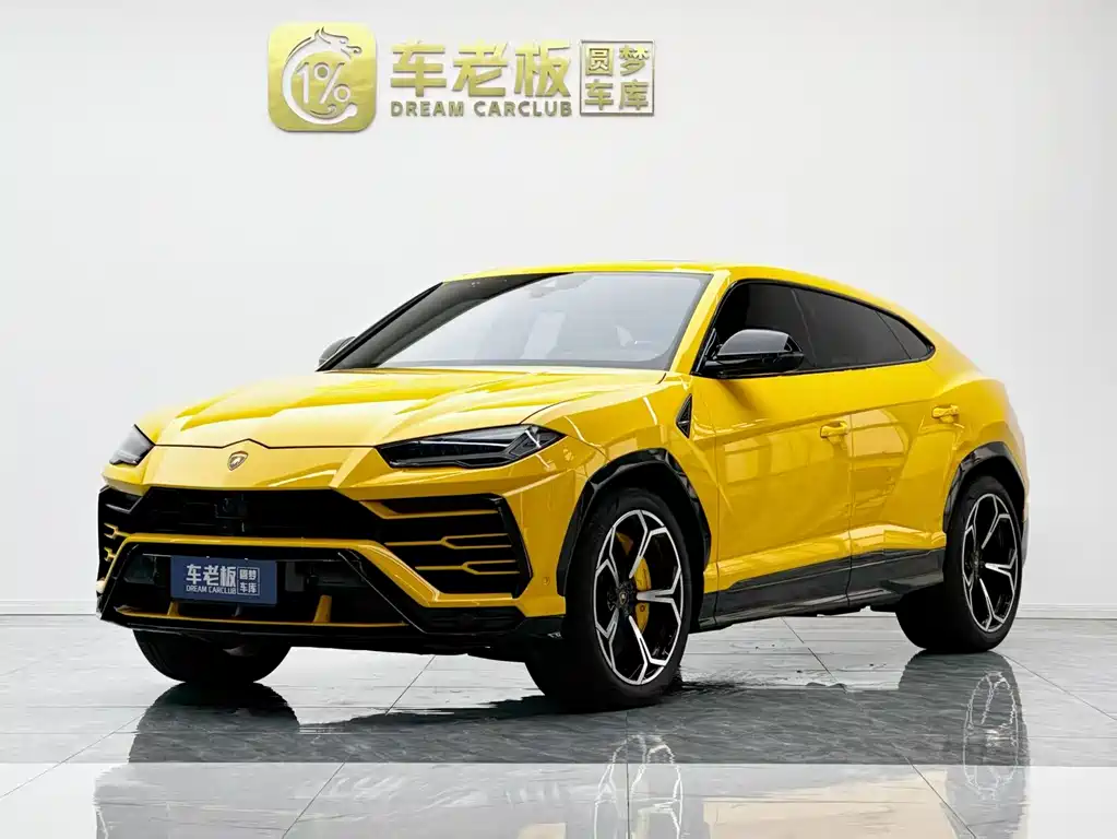 Lamborghini Urus 2022 — фото 1
