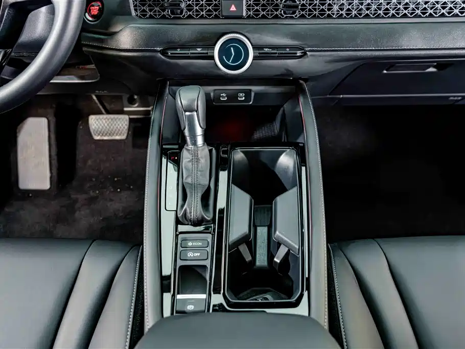 Honda Accord 2023 — фото 12