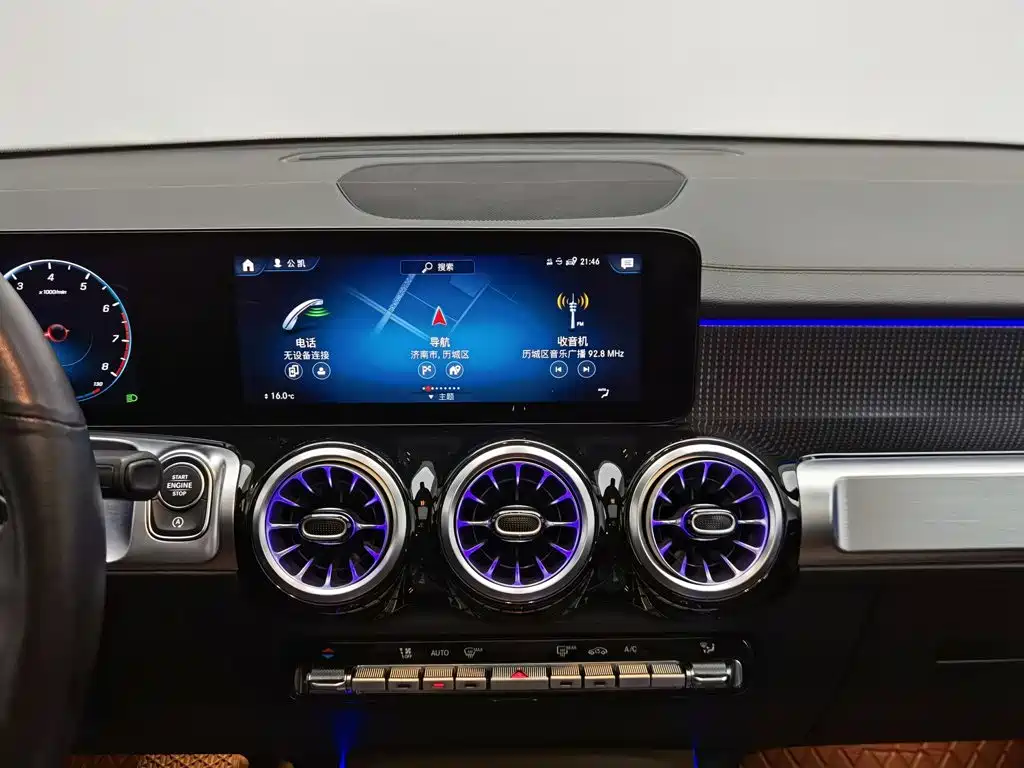 Mercedes-Benz GLB 2022 — фото 12