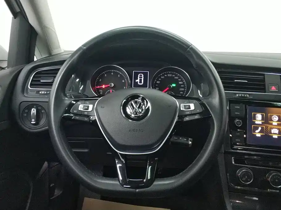Volkswagen Golf 2020 — фото 15