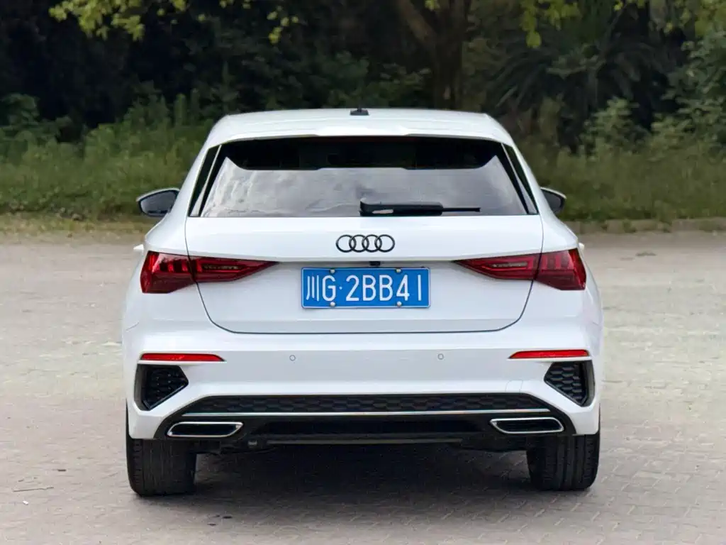 Audi A3 2022 — фото 5