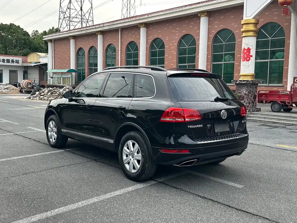 Volkswagen Touareg 2014