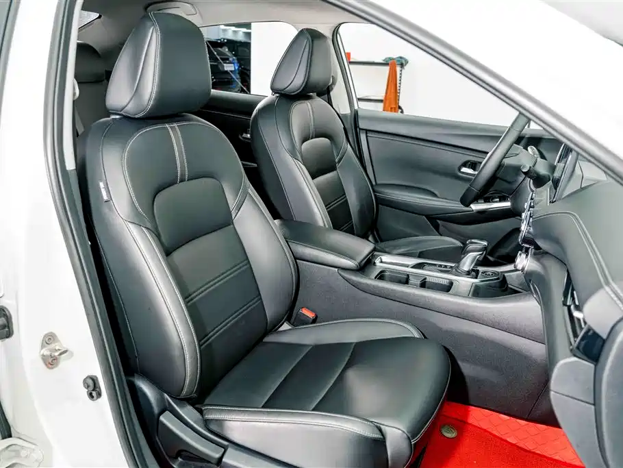 Nissan Sylphy 2020 — фото 18