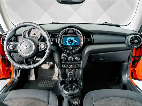 MINI 2021