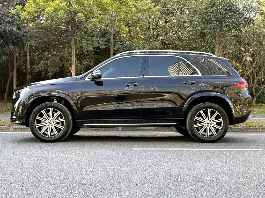 Mercedes-Benz GLE 2024 — фото 3