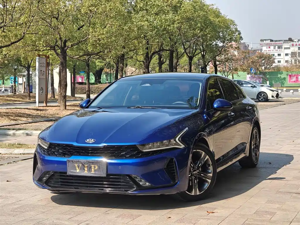 Kia K5 2021
