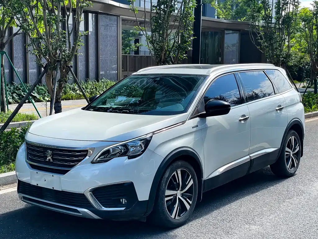 Peugeot 5008 2017 — фото 2