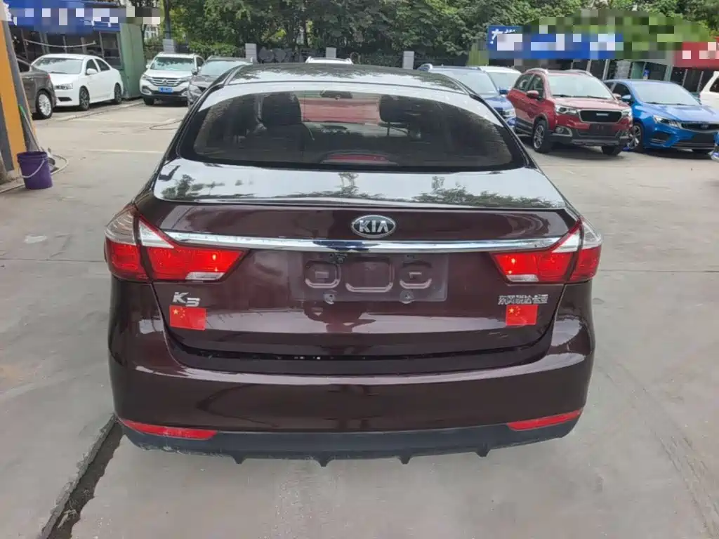 Kia K3 2016