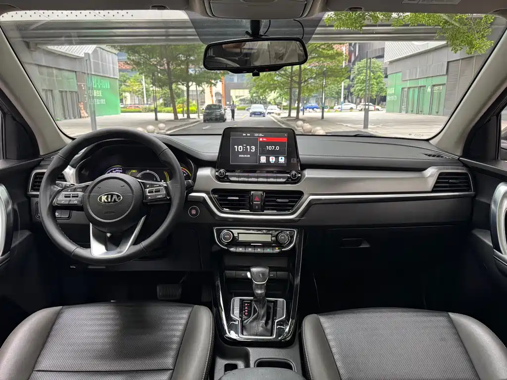 Kia Sportage 2018 — фото 13