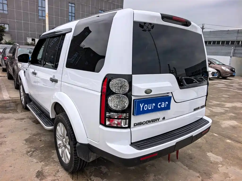 Land Rover Discovery 2013