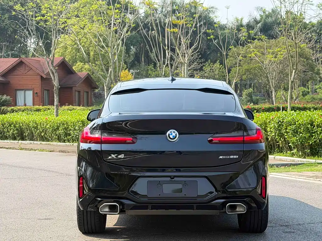 BMW X4 2023 — фото 5