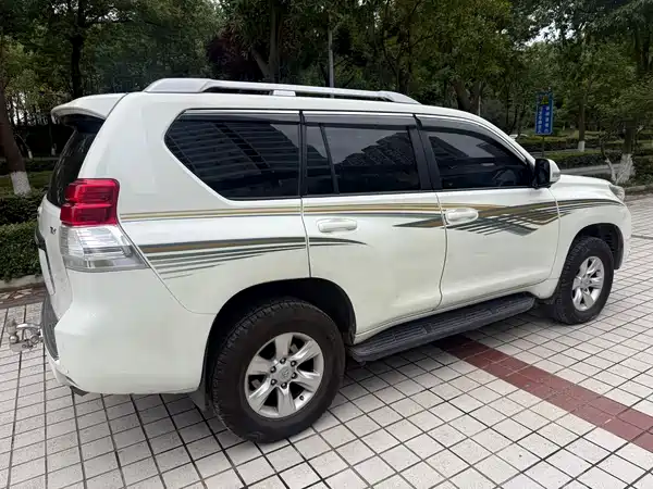 Toyota Prado 2011