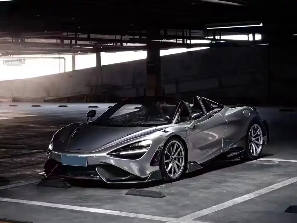 McLaren 720S 2020 — фото 1