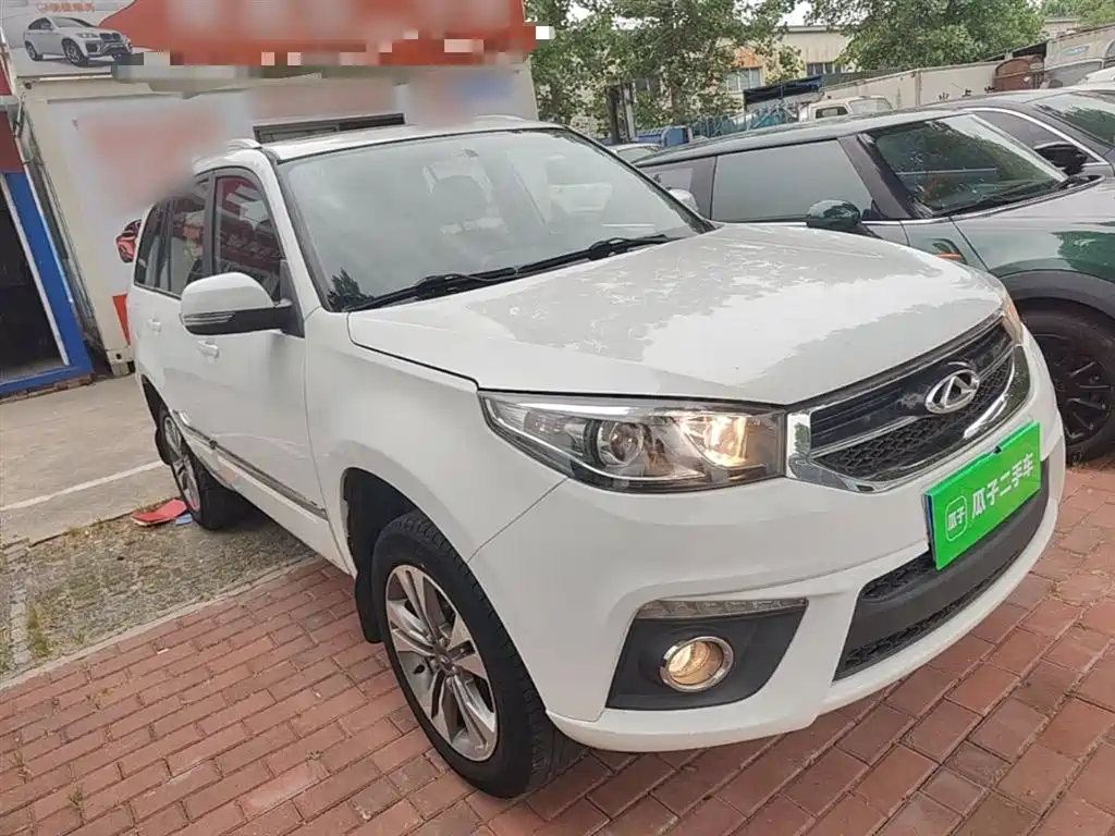 Chery Tiggo 3 2015 — фото 4