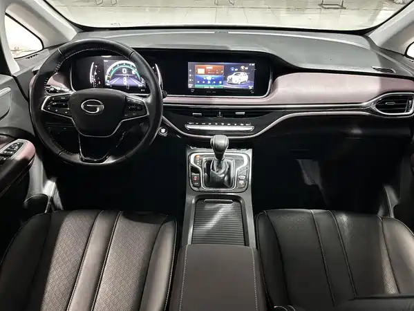 GAC Trumpchi M6 2022