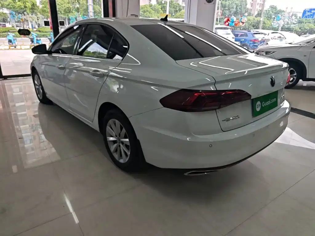 Volkswagen Bora 2022