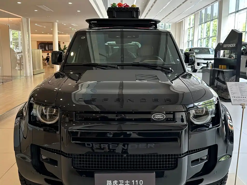 Land Rover Defender 2026