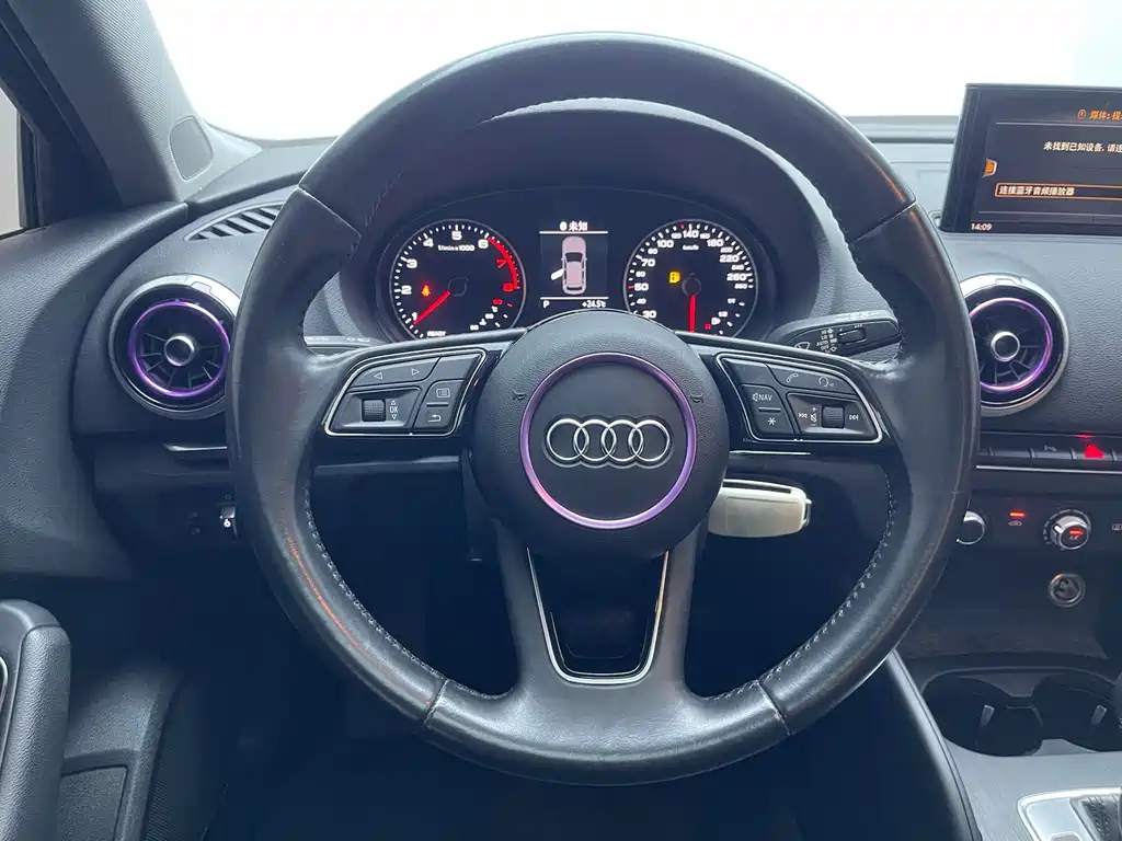 Audi A3 2019 — фото 16