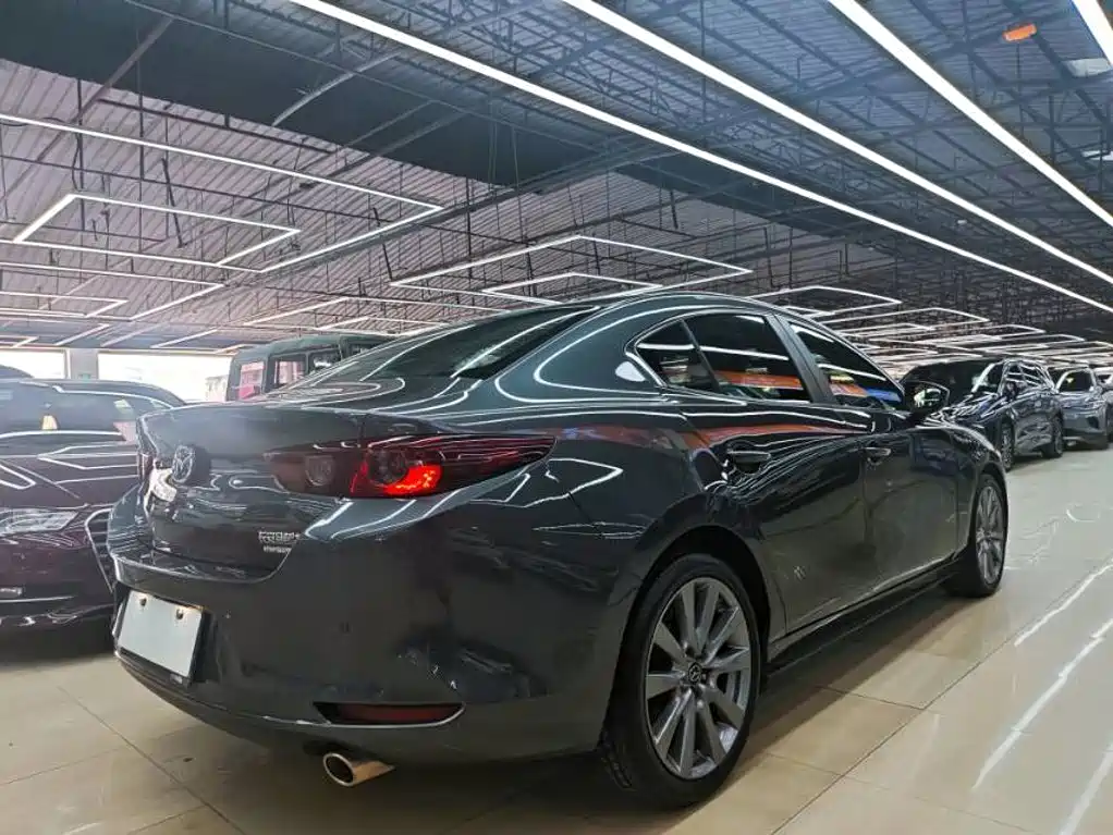 Mazda 3 Angkesela 2021