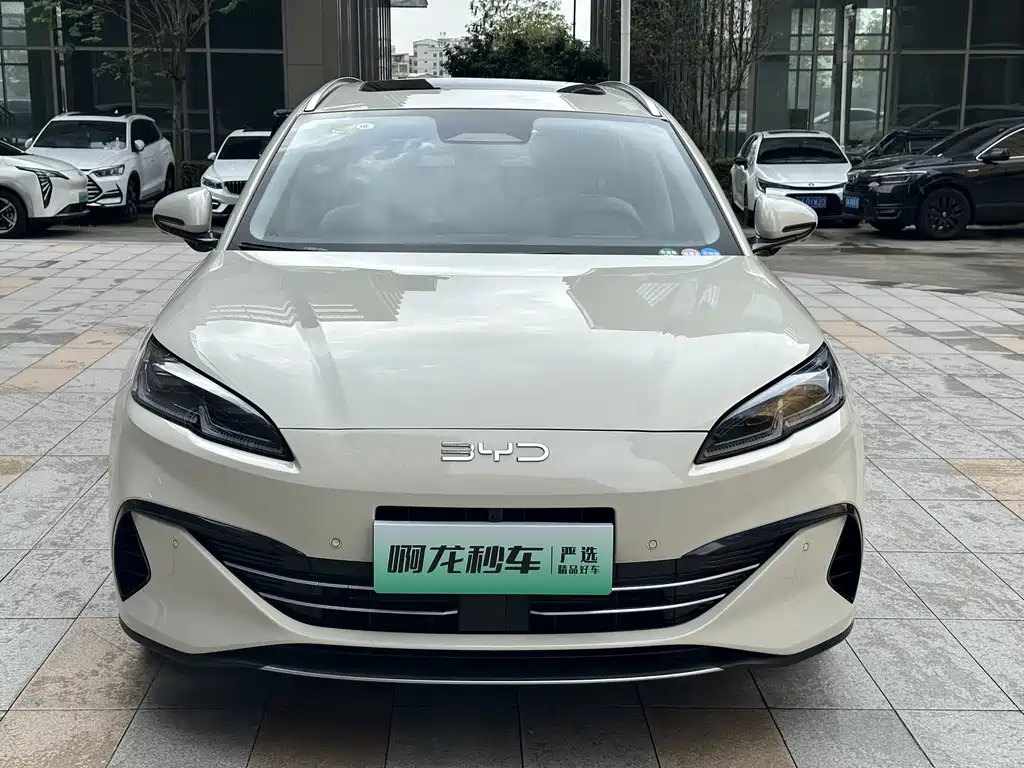 BYD Seal 06 DM-i Wagon 2025 — фото 3