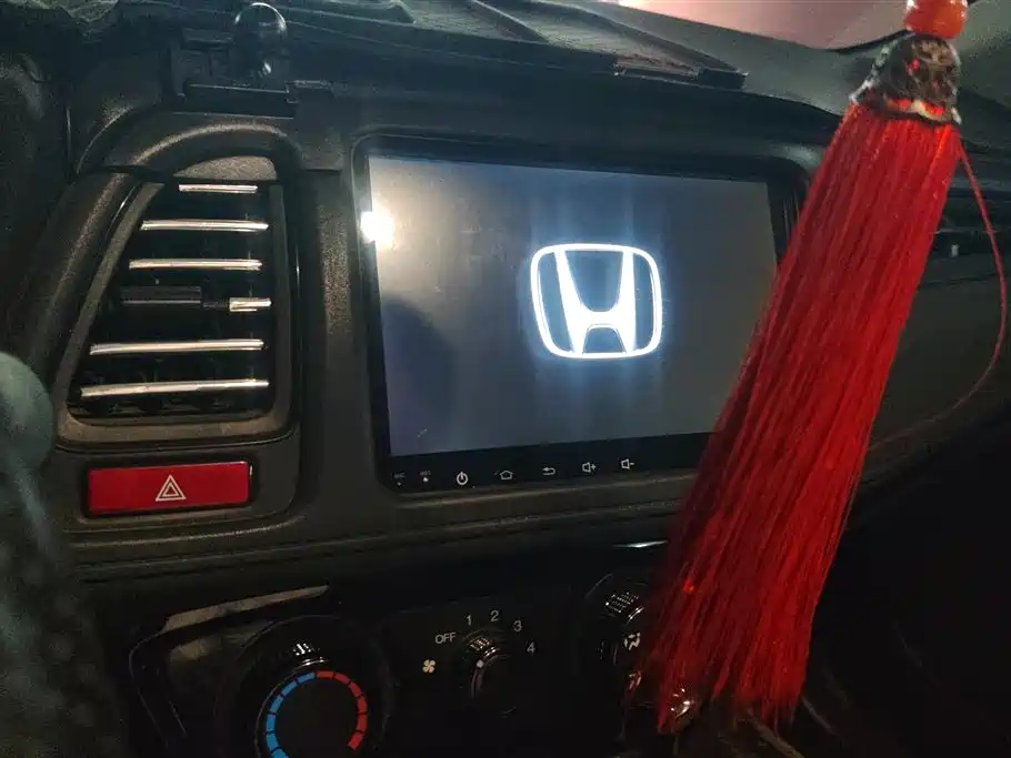 Honda Vezel 2017 — фото 13