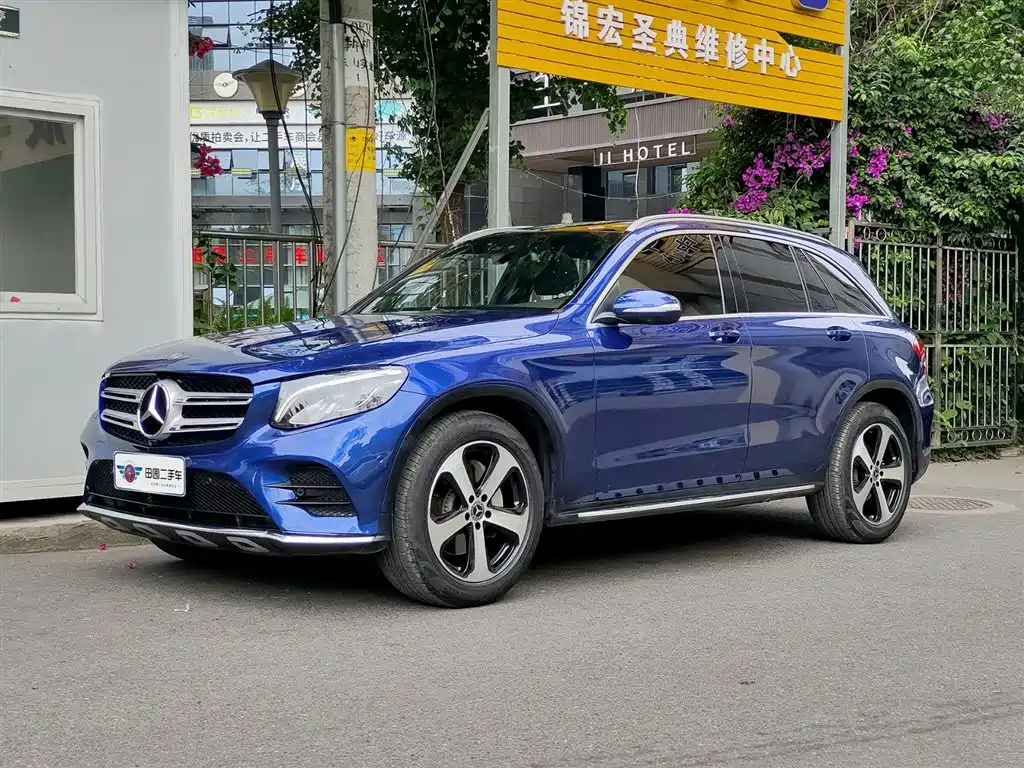 Mercedes-Benz GLC 2018 — фото 1