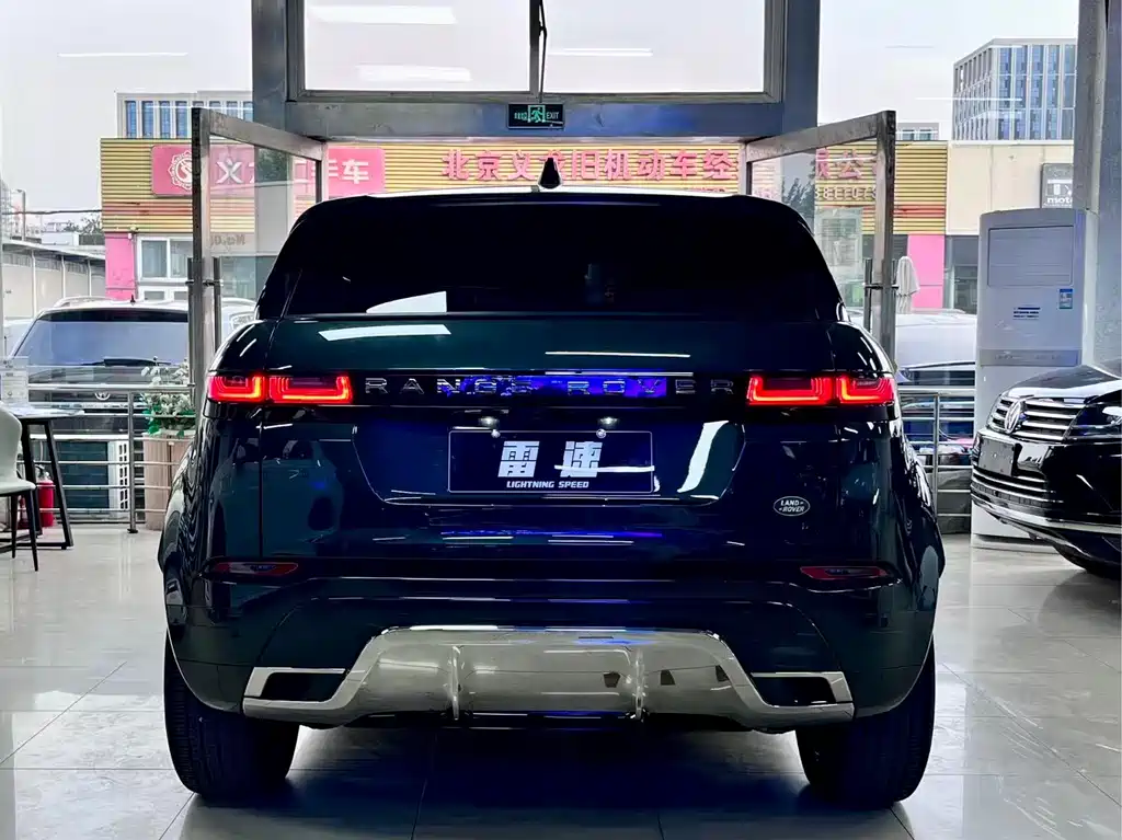 Land Rover Evoque 2024 — фото 20