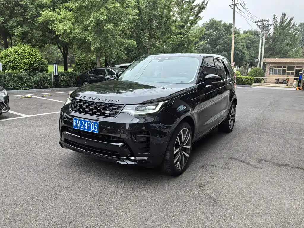 Land Rover Discovery 2021 — фото 1