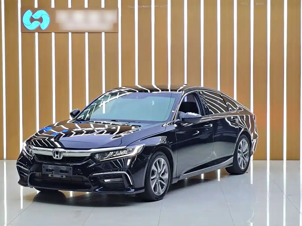 Honda Inspire 2020 — фото 3