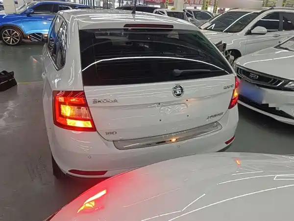 Skoda Rapid Spaceback 2018