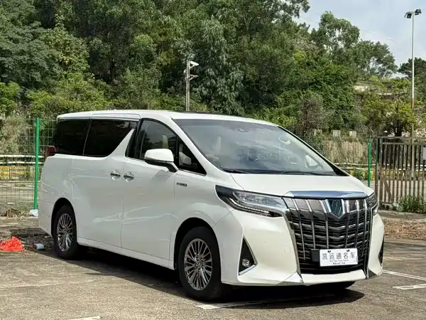 Toyota Alphard 2021