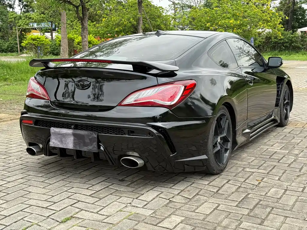 Hyundai Genesis Coupe 2013 — фото 7