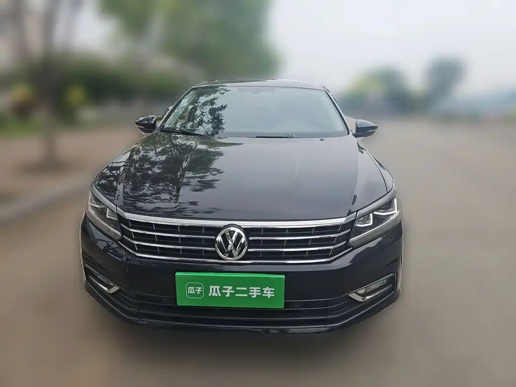 Volkswagen Passat 2018 — фото 24