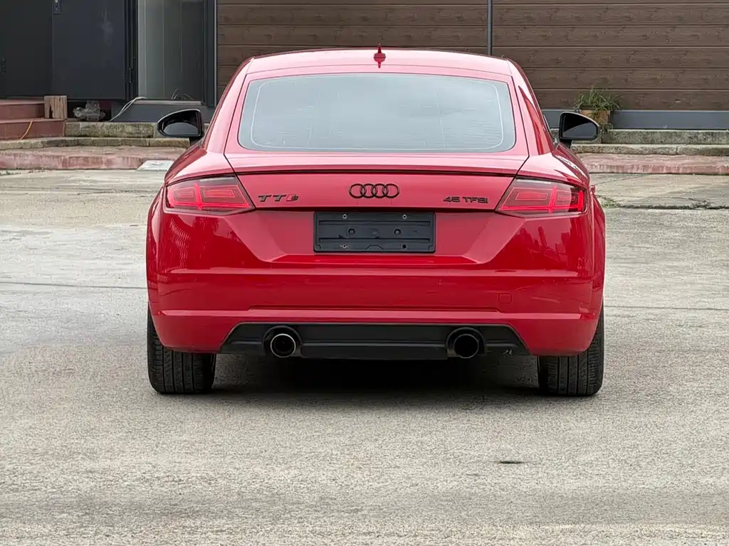 Audi TT 2015 — фото 9