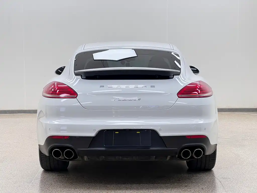 Porsche Panamera 2015 — фото 6