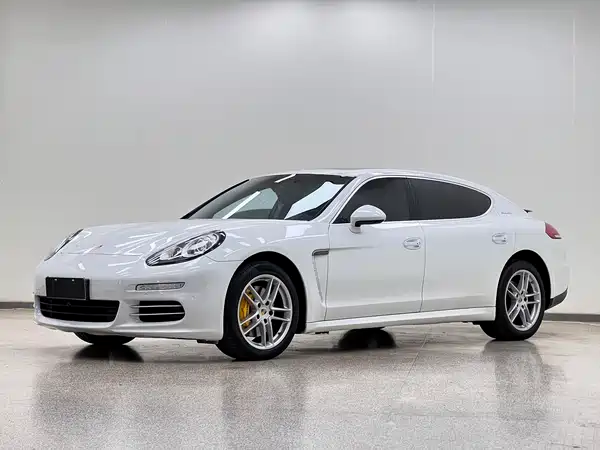 Porsche Panamera 2014
