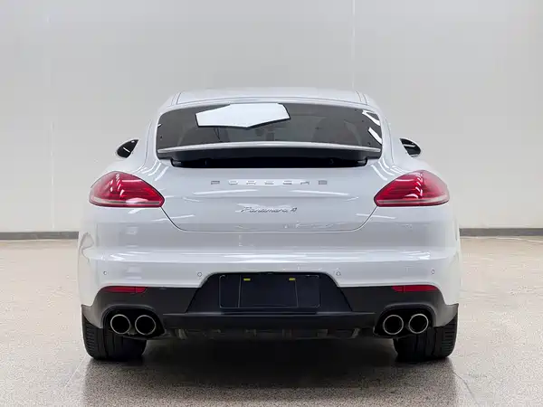 Porsche Panamera 2014