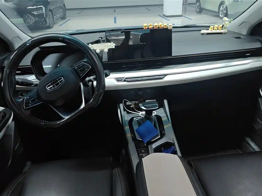 Geely Emgrand L 2022 — фото 12