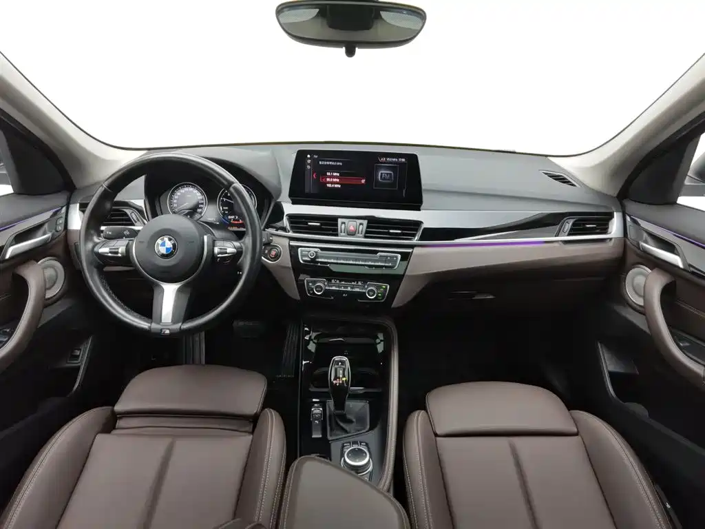 BMW X1 2021 — фото 5