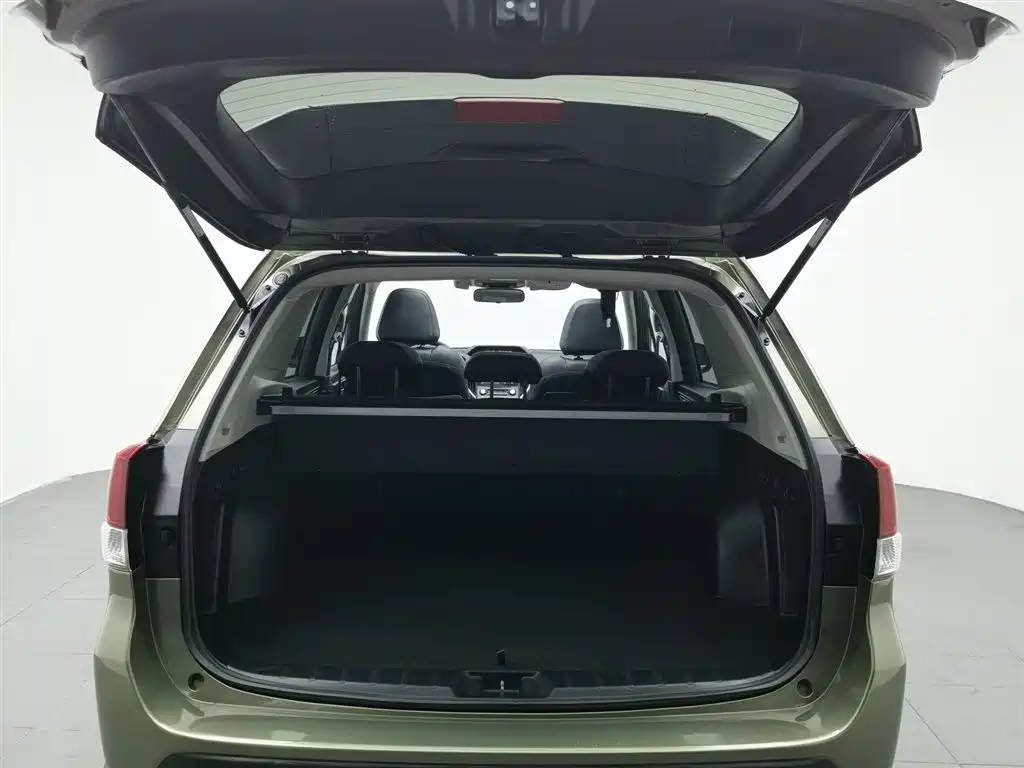 Subaru Forester 2019 — фото 16