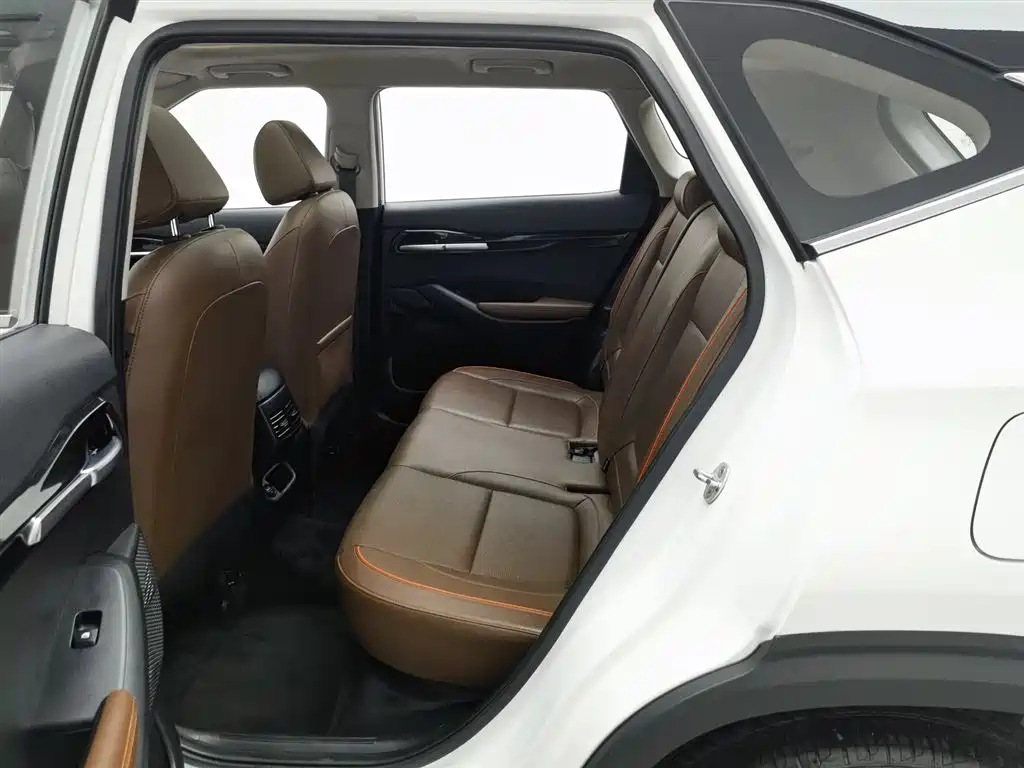 Kia KX3 2020 — фото 15