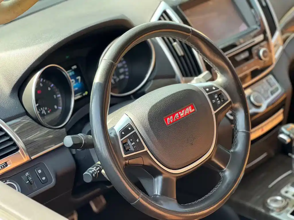 Haval H9 2016 — фото 10