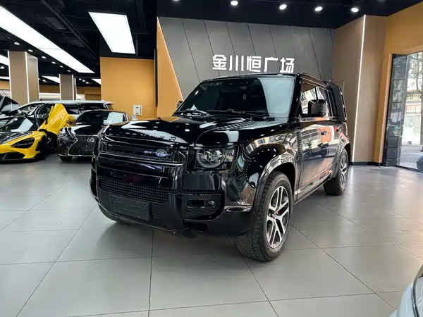 Land Rover Defender 2023