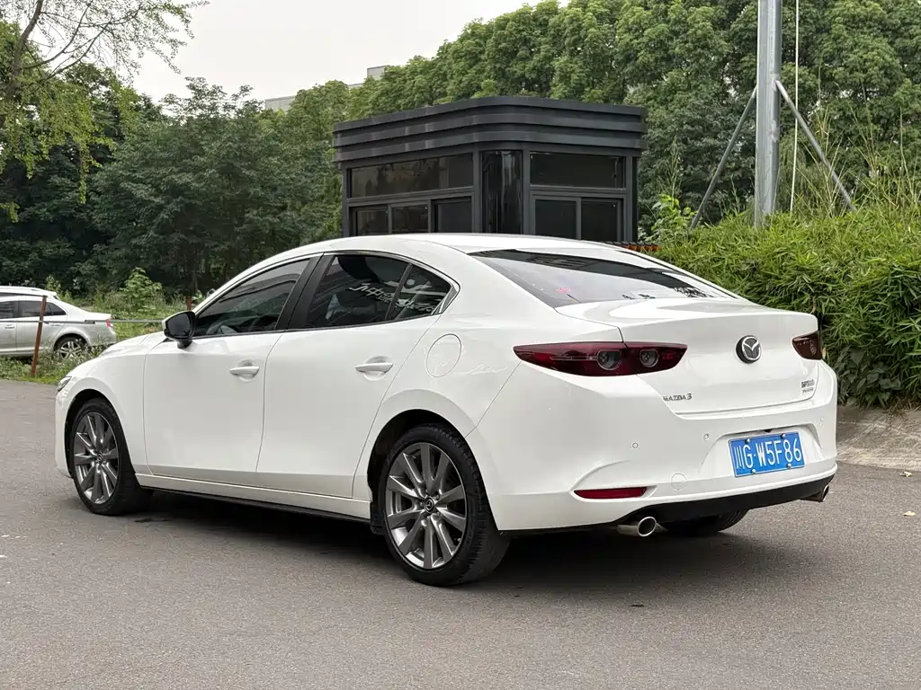 Mazda 3 Angkesela 2021